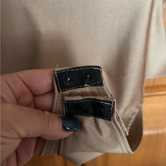 Elegant Gold Women's Top - Picture 2 of 5